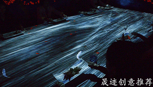桌面互動投影-晟跡創(chuàng)意.gif 桌面互動投影.gif